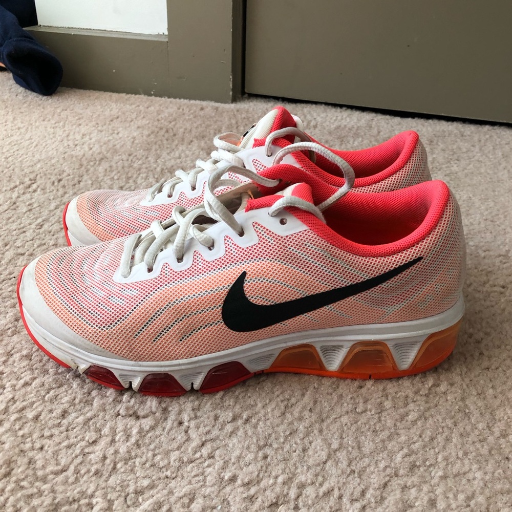 Nike Tailwind 6’s
